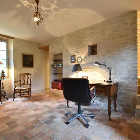 Ferienhaus Elegant Normandy Retreat