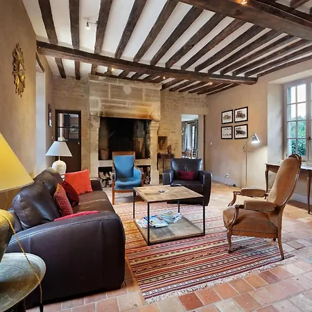 Elegant Normandy Retreat *