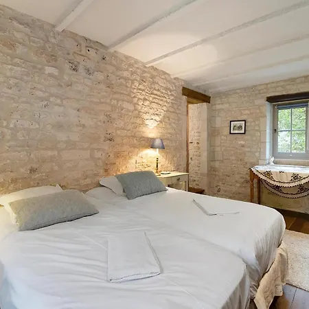 Casa de Férias Elegant Normandy Retreat