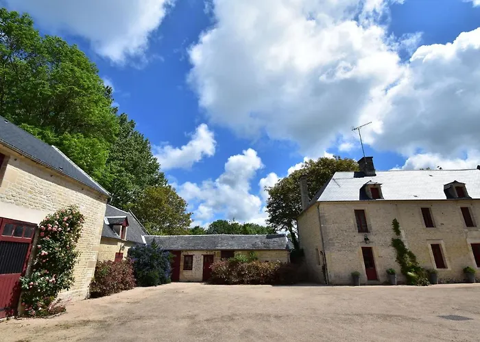 Feriehus Elegant Normandy Retreat *