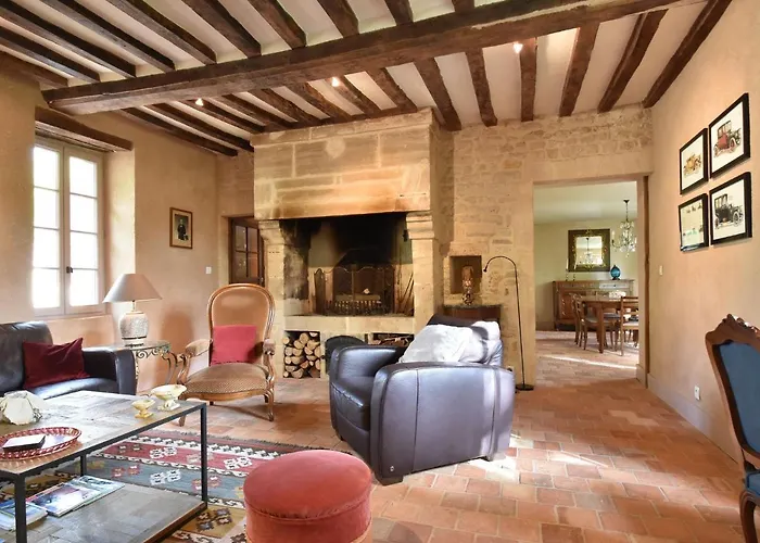 Elegant Normandy Retreat *