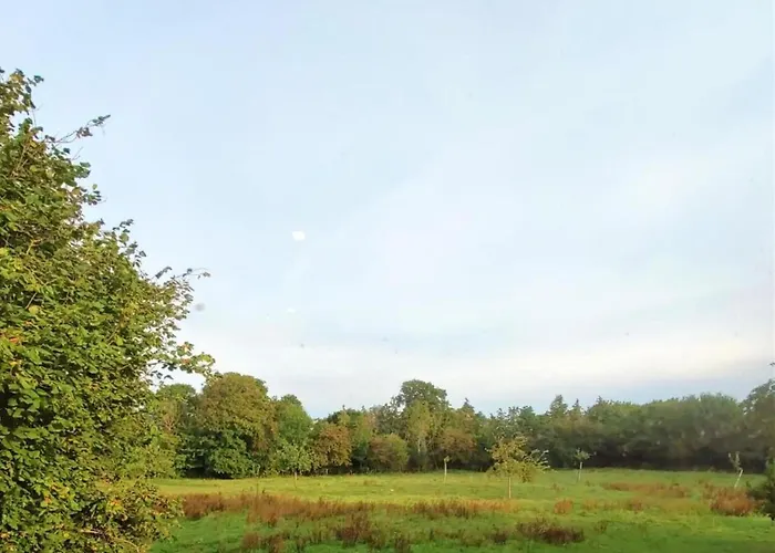 Feriehus Elegant Normandy Retreat *