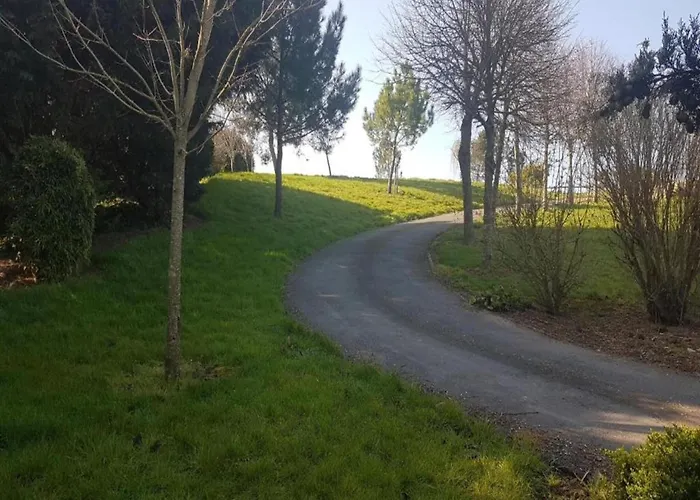 Elegant Normandy Retreat Feriehus *